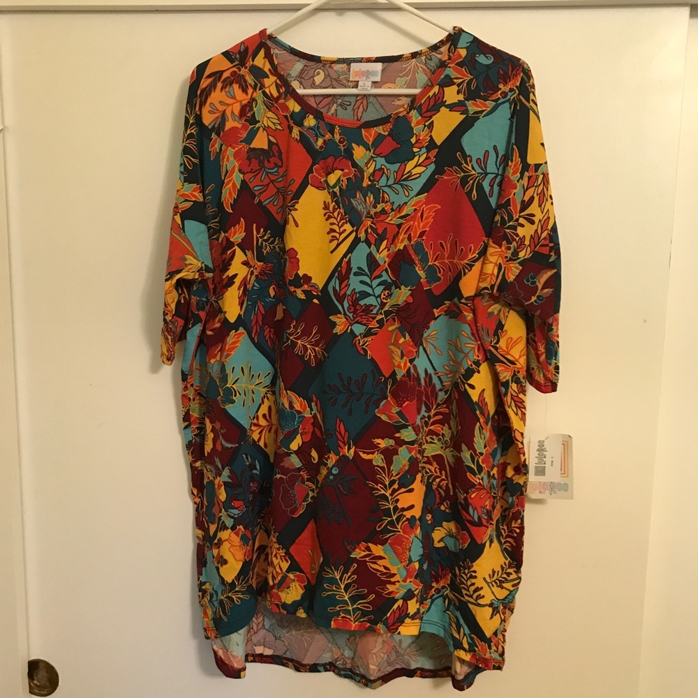 Large Lularoe Irma